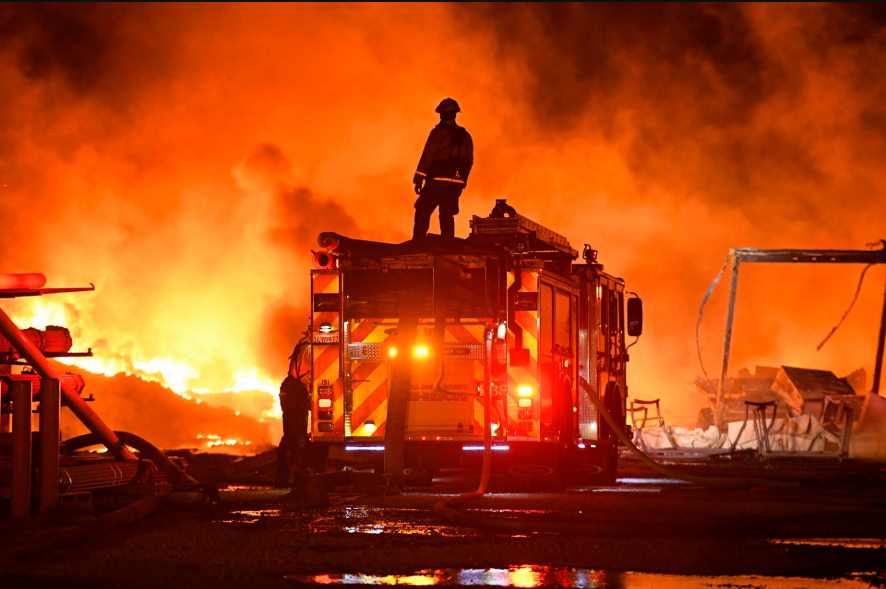 Ocurren seis nuevos incendios en Ensenada; muere una persona | VIDEOS