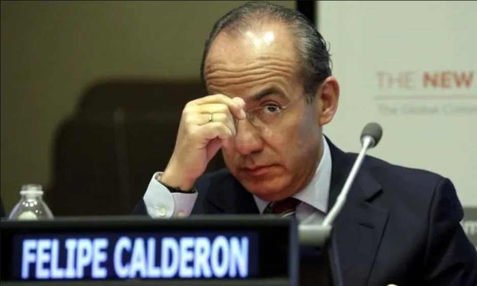 Con el AH1N1 Felipe Calderón dio contratos millonarios a empresas fantasmas