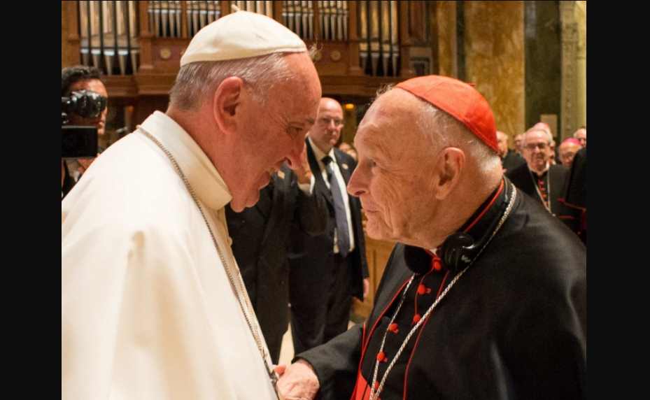 Excardenal de EU envió miles de dólares a Juan Pablo II y Benedicto XVI cuando fue acusado de abusos