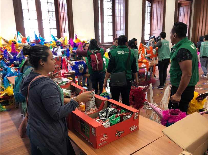 Romperán mil piñatas en Zócalo por Día de Reyes