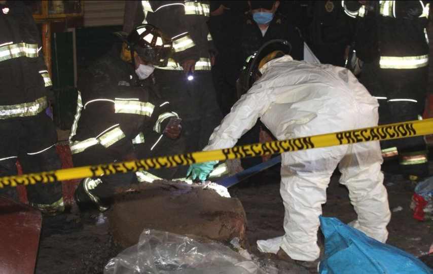 Encuentran cadáver dentro de tina con cemento en La Merced