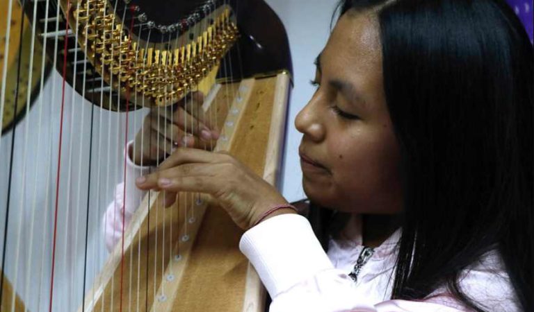 Niña mexicana gana primer lugar en concurso de música clásica en Nueva York