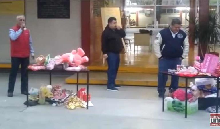 Profesores ‘sin amor’ decomisan regalos de San Valentín a estudiantes de secundaria