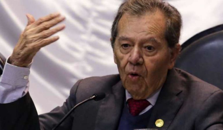 Muñoz Ledo: ‘visita de diputados a estación migratoria fue una burla’
