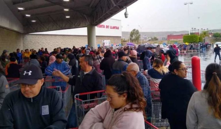Estadounidenses ‘brincan’ la frontera con México por productos agotados