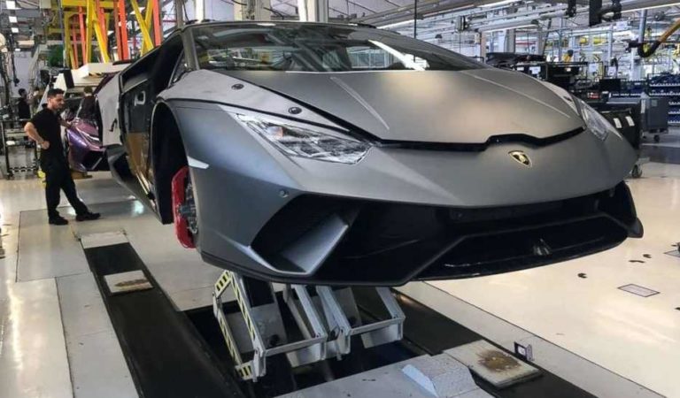 Lamborghini y Ferrari cierran sus fábricas en Italia por coronavirus