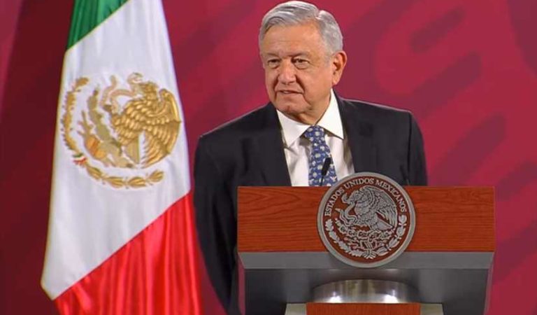 AMLO reta a adversarios a probar que México está mal
