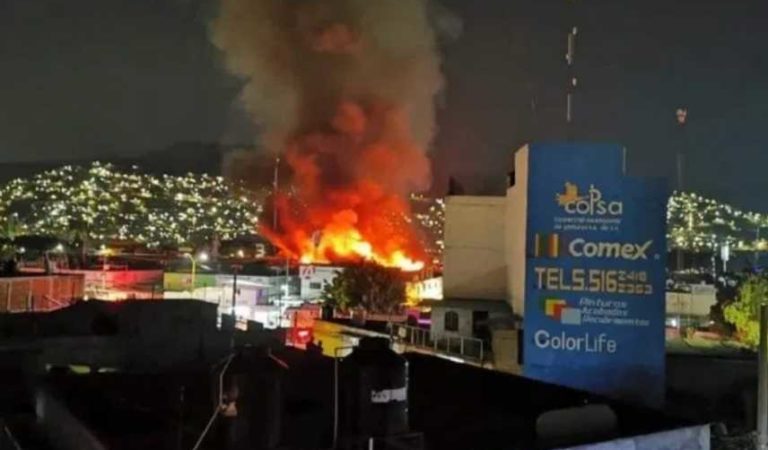 Fuerte incendio en la central de abasto en Oaxaca; sin víctimas ni lesionados (videos)