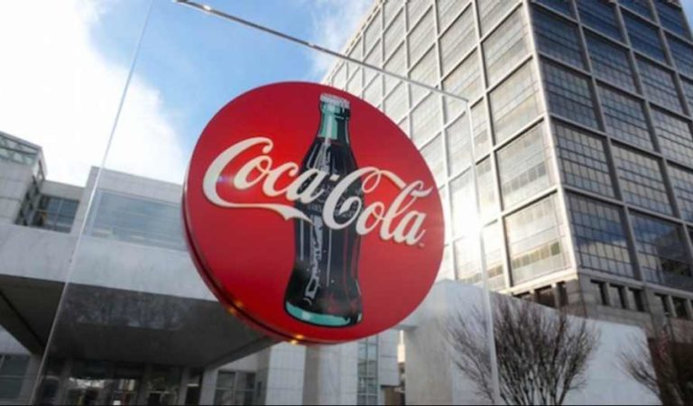 Coca Cola sufre fuerte caída del 31.8% en sus ingresos comparados con 2019