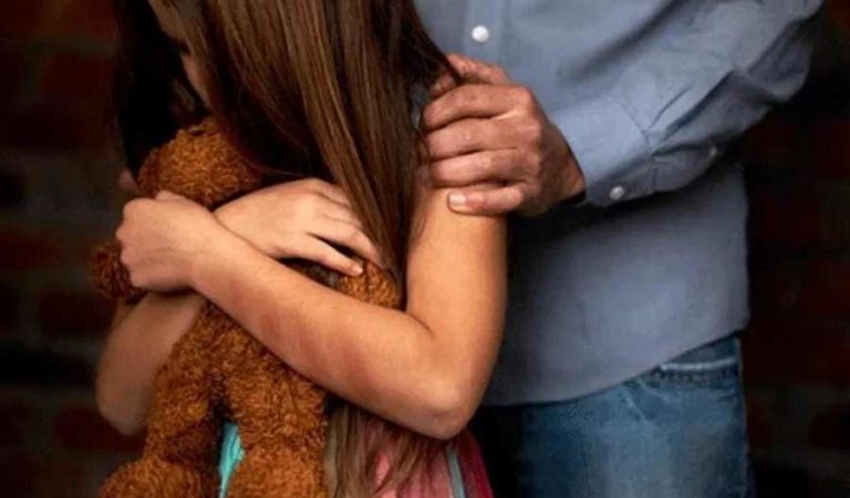 Detienen a mujer por explotar sexualmente a su hija de 9 años en Edomex