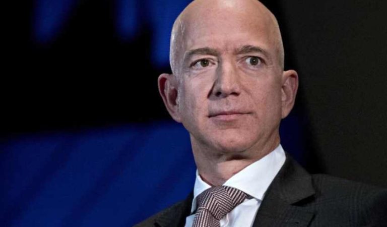 Fortuna de Jeff Bezos aumento 13 mil millones de dólares en un día, gracias a pandemia
