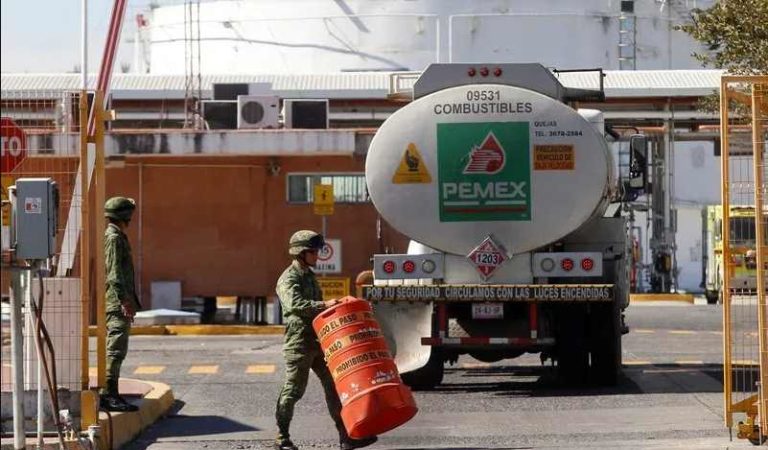 Pemex redujo 96% el robo de combustible en Guanajuato; periódicos no lo difunden