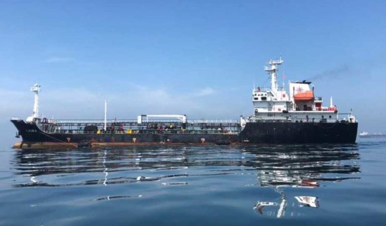 Piratas atacan buque petrolero en aguas mexicanas del Golfo de México