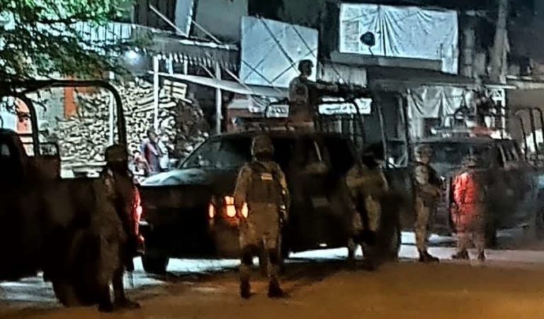 Ejército y GN desarma a los autodefensas de Petaquillas tras atacar a subsecretario de seguridad pública de Oaxaca